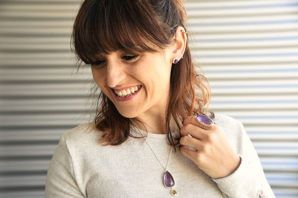 Colección Cuzco (8) Pendientes con aros Moray